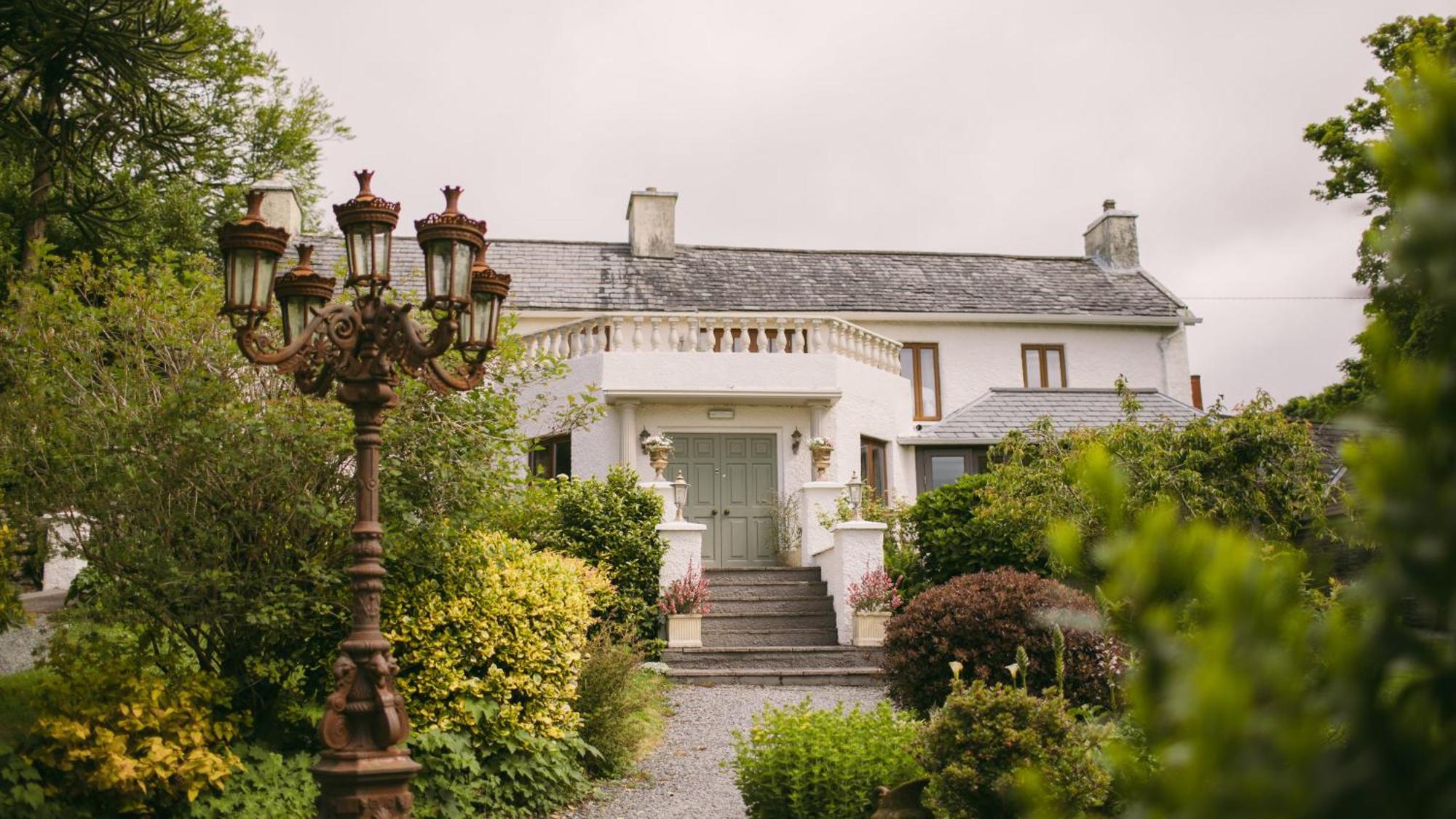 Mossie'S Bed and Breakfast Adrigole Eksteriør billede